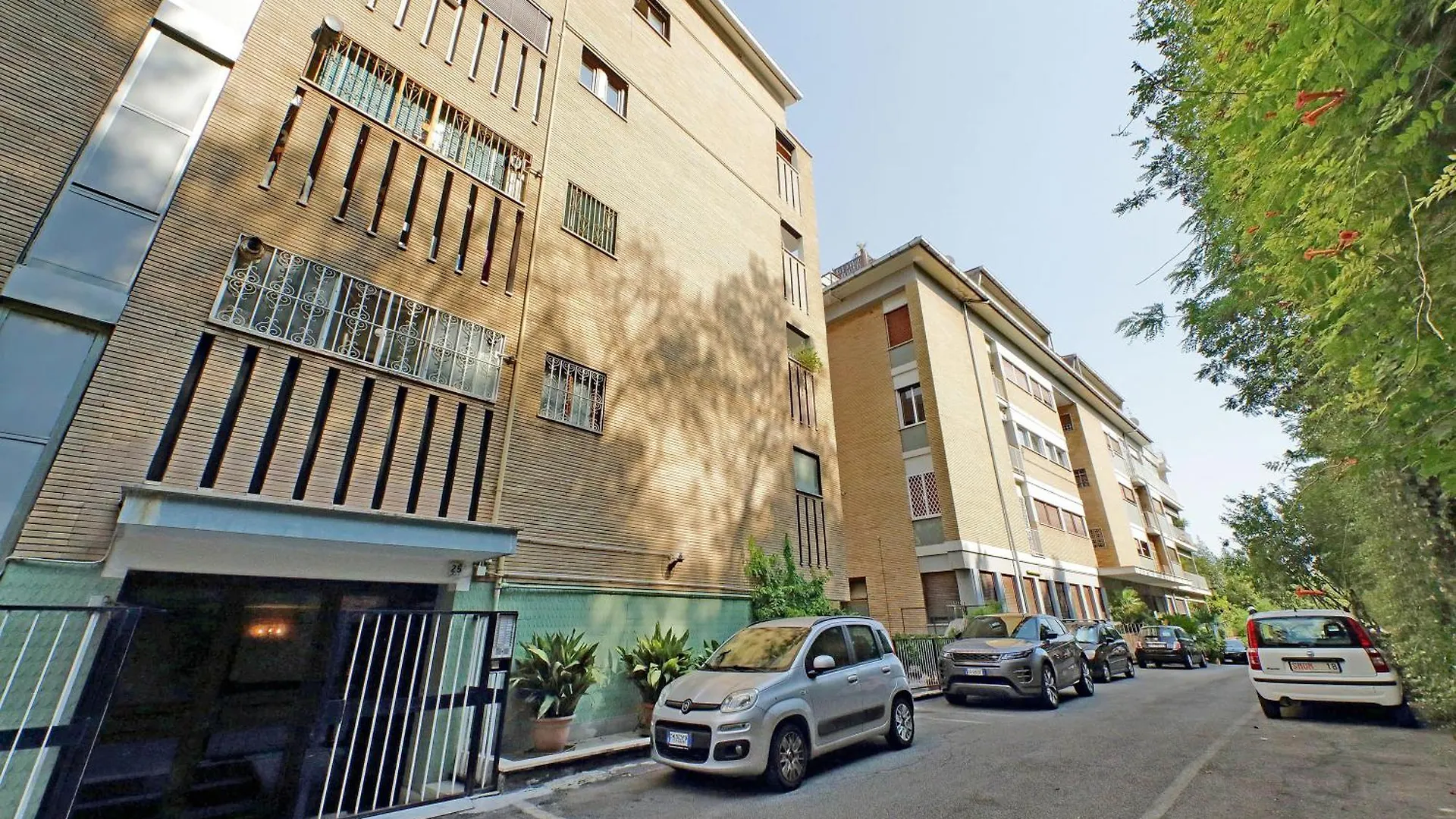 Cozy Apartment Near Clodio Rome 0*,